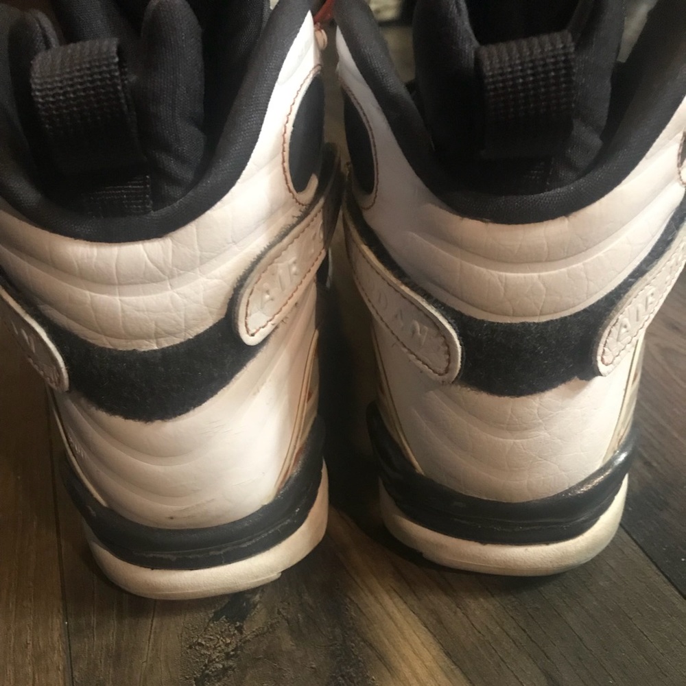 Jordan 8 - Picture 4 of 7